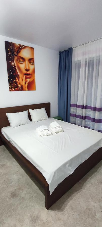 Apartamento Jacuzzi Belle View Sinaia-Free Parking Exterior foto