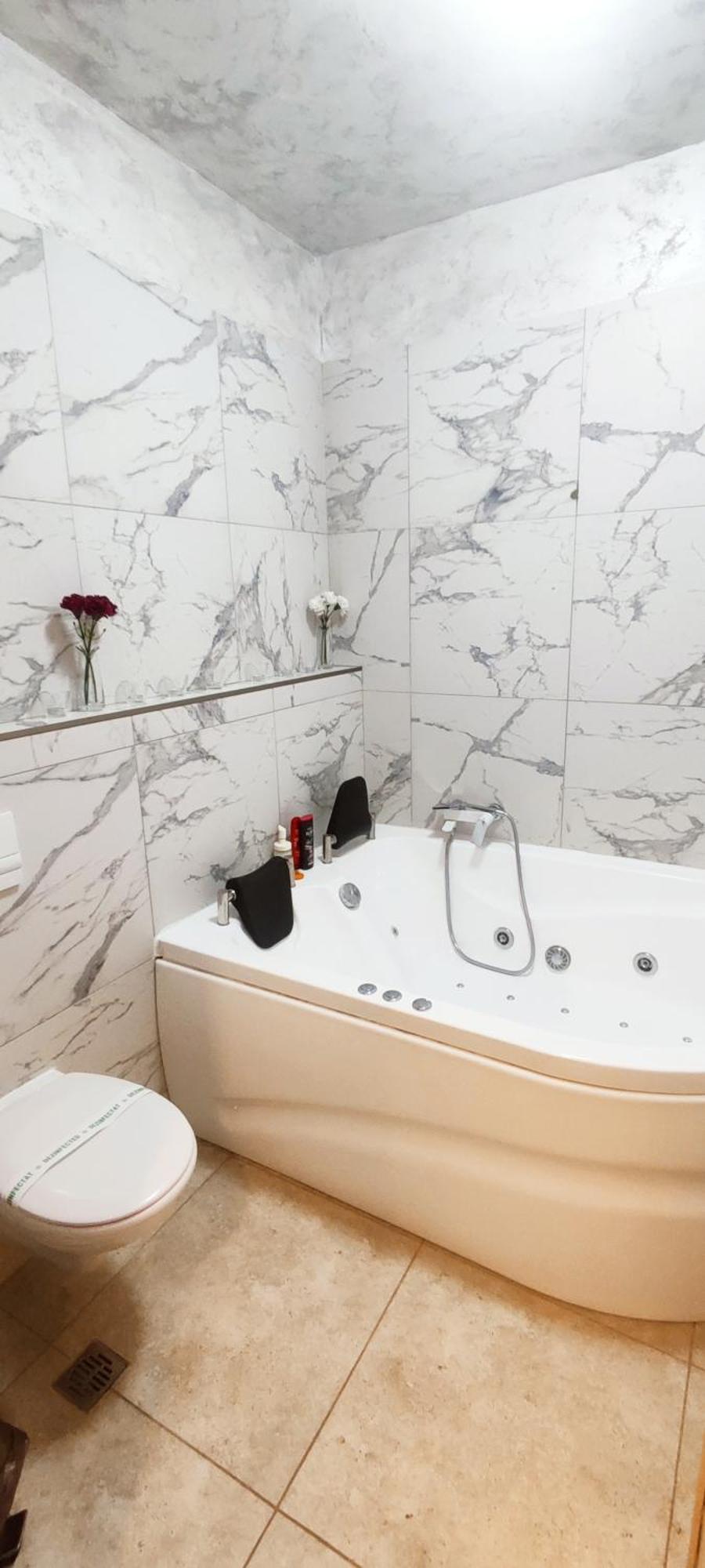 Apartamento Jacuzzi Belle View Sinaia-Free Parking Exterior foto
